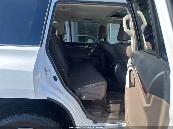 JTJBM7FX7J5194778 2018 LEXUS GX - Image 8