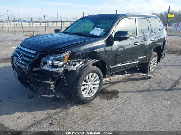 JTJBM7FX7J5197972 2018 LEXUS GX - Image 2