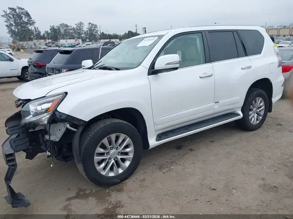 JTJBM7FX7J5199432 2018 LEXUS GX - Image 2