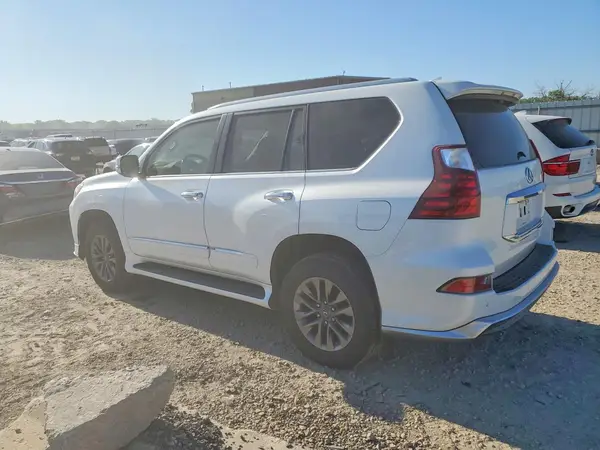 JTJBM7FX7J5207545 2018 LEXUS GX - Image 2