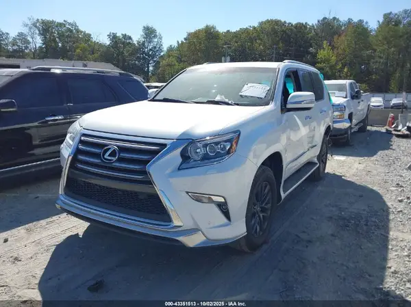 JTJBM7FX7K5234147 2019 LEXUS GX - Image 2