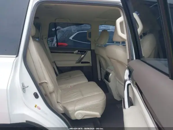 JTJBM7FX8G5133433 2016 LEXUS GX - Image 8