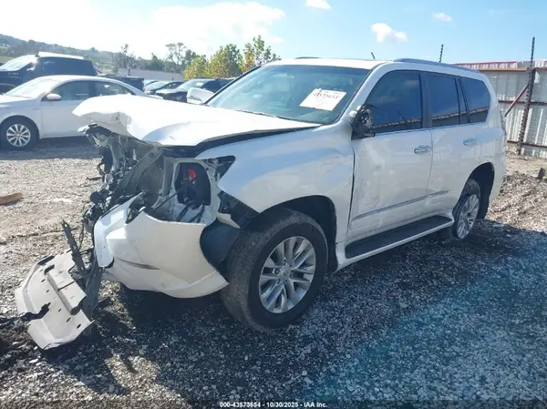 JTJBM7FX8H5156616 2017 LEXUS GX - Image 2
