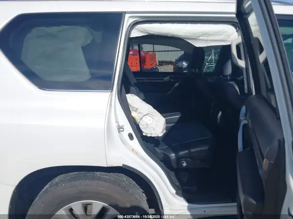JTJBM7FX8H5156616 2017 LEXUS GX - Image 8