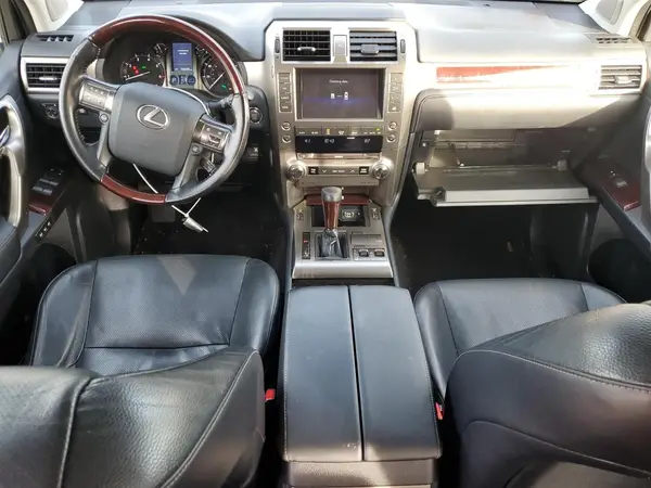 JTJBM7FX8H5169463 2017 LEXUS GX - Image 8