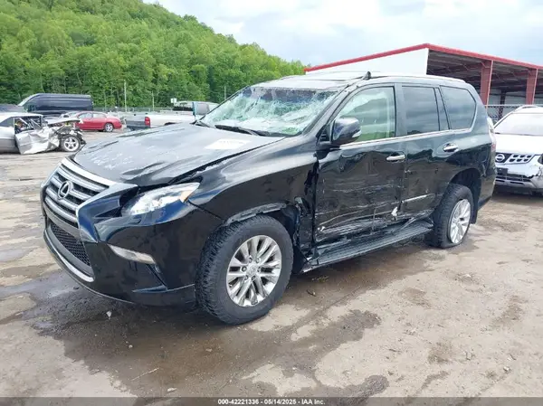 JTJBM7FX8J5184129 2018 LEXUS GX - Image 2