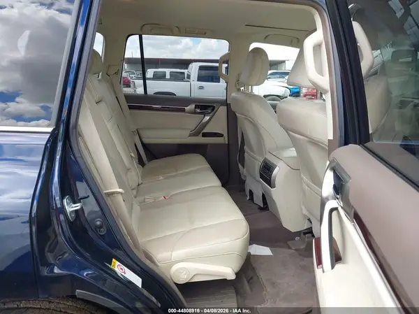 JTJBM7FX8J5184650 2018 LEXUS GX - Image 8