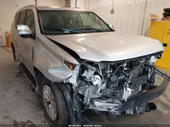 JTJBM7FX8J5188990 2018 LEXUS GX