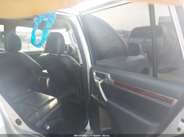 JTJBM7FX8J5204251 2018 LEXUS GX - Image 8