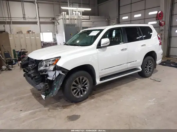 JTJBM7FX8J5205884 2018 LEXUS GX - Image 2