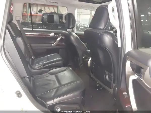JTJBM7FX8J5205884 2018 LEXUS GX - Image 8