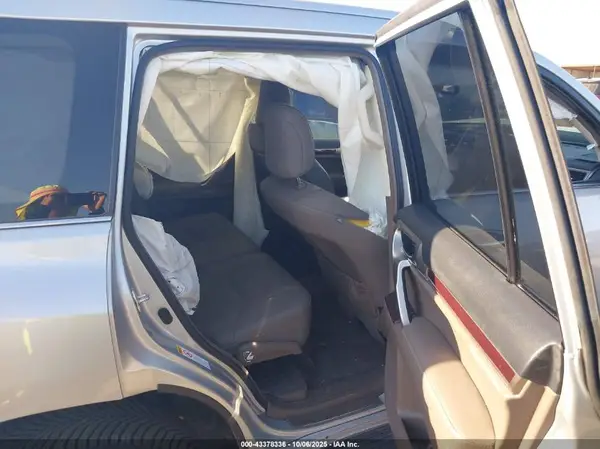 JTJBM7FX8K5221634 2019 LEXUS GX - Image 8