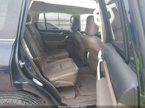 JTJBM7FX8K5225537 2019 LEXUS GX - Image 8