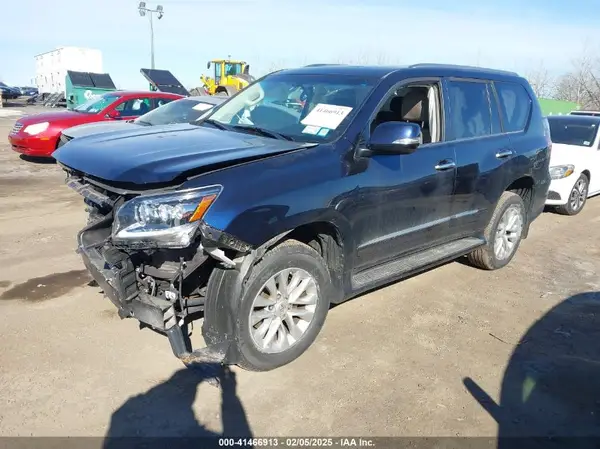 JTJBM7FX8K5233007 2019 LEXUS GX - Image 2