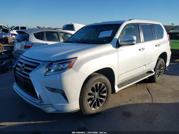 JTJBM7FX8K5235078 2019 LEXUS GX - Image 2