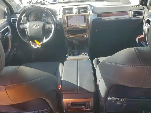 JTJBM7FX8K5239812 2019 LEXUS GX - Image 8