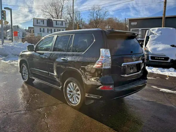 JTJBM7FX9H5149464 2017 LEXUS GX - Image 2