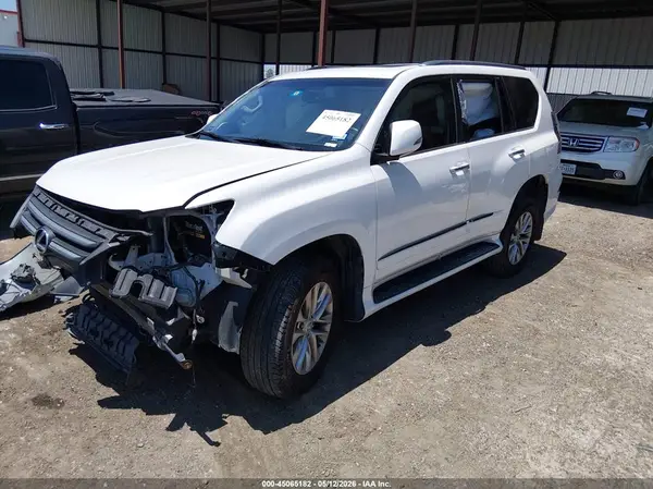 JTJBM7FX9J5201889 2018 LEXUS GX - Image 2