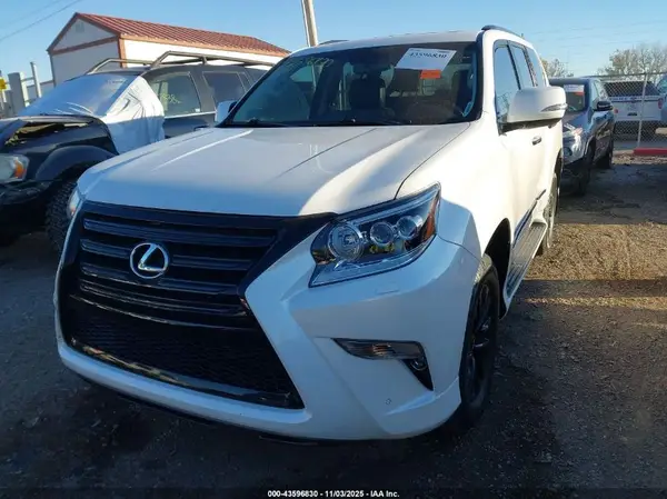 JTJBM7FX9J5209443 2018 LEXUS GX - Image 2