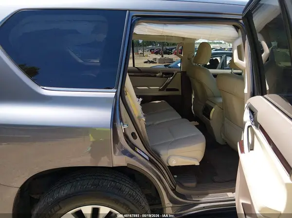 JTJBM7FX9K5214644 2019 LEXUS GX - Image 8
