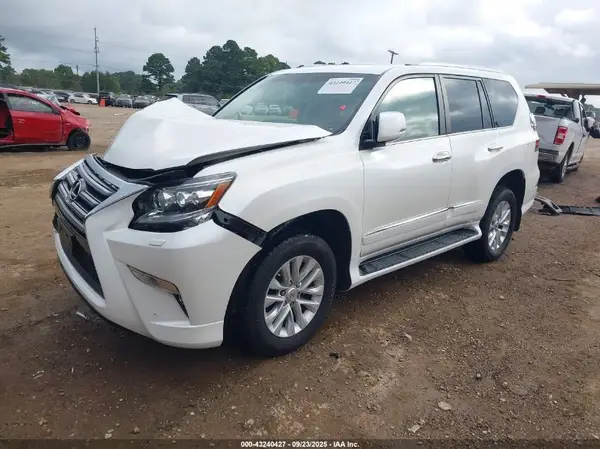 JTJBM7FX9K5230133 2019 LEXUS GX - Image 2