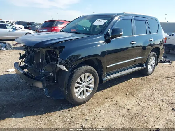 JTJBM7FX9K5233677 2019 LEXUS GX - Image 2