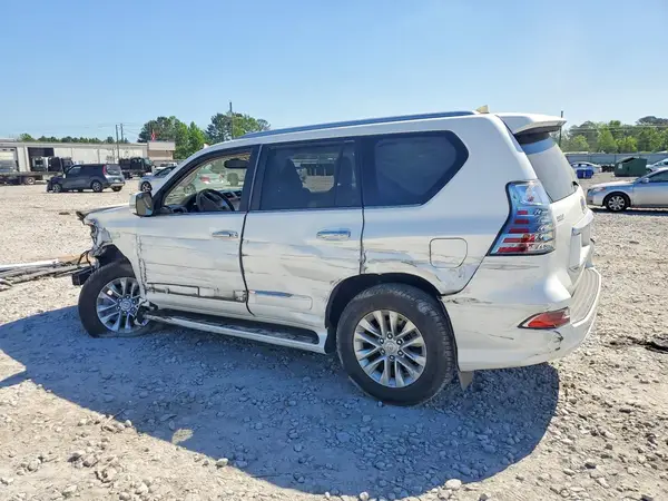 JTJBM7FX9K5237907 2019 LEXUS GX - Image 2
