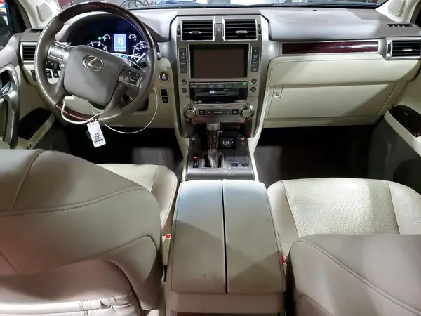 JTJBM7FX9K5240502 2019 LEXUS GX - Image 8