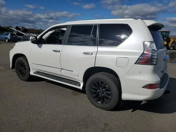 JTJBM7FXXG5140870 2016 LEXUS GX - Image 2