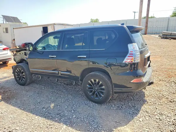 JTJBM7FXXG5143526 2016 LEXUS GX - Image 2
