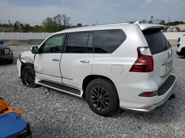 JTJBM7FXXJ5187016 2018 LEXUS GX - Image 2
