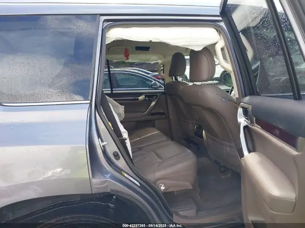 JTJBM7FXXJ5189056 2018 LEXUS GX - Image 8