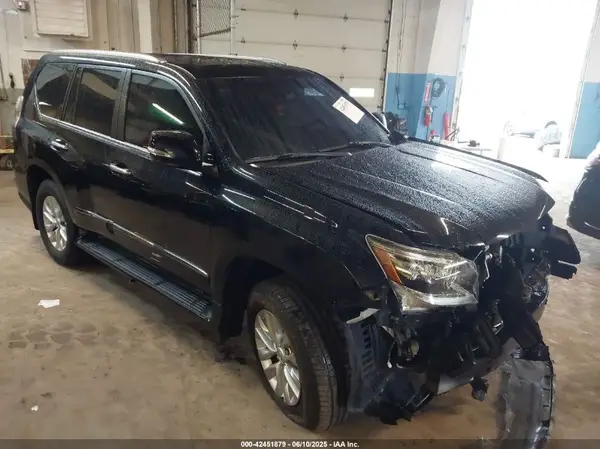 JTJBM7FXXJ5190675 2018 LEXUS GX - Image 1