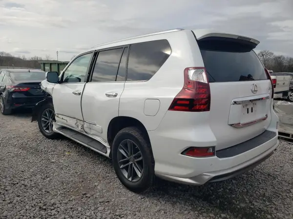 JTJBM7FXXK5217732 2019 LEXUS GX - Image 2