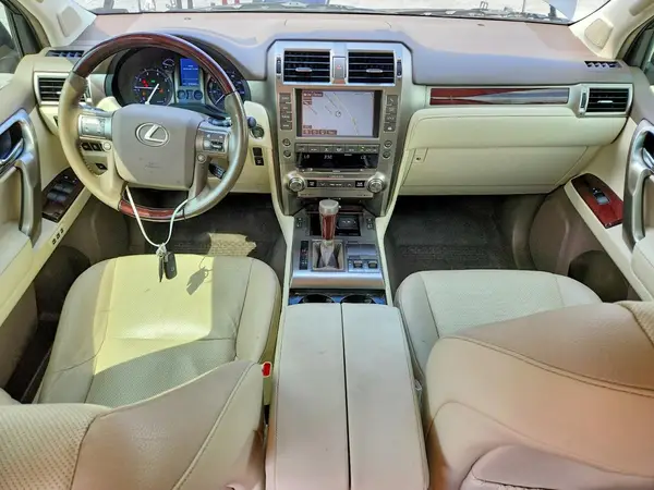 JTJBM7FXXK5220324 2019 LEXUS GX - Image 8
