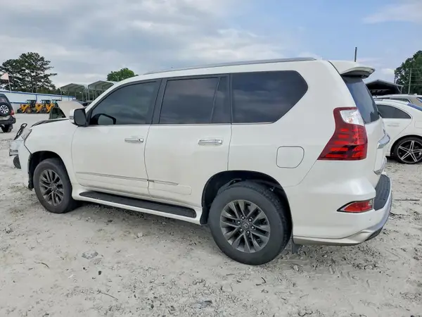 JTJBM7FXXK5226012 2019 LEXUS GX - Image 2