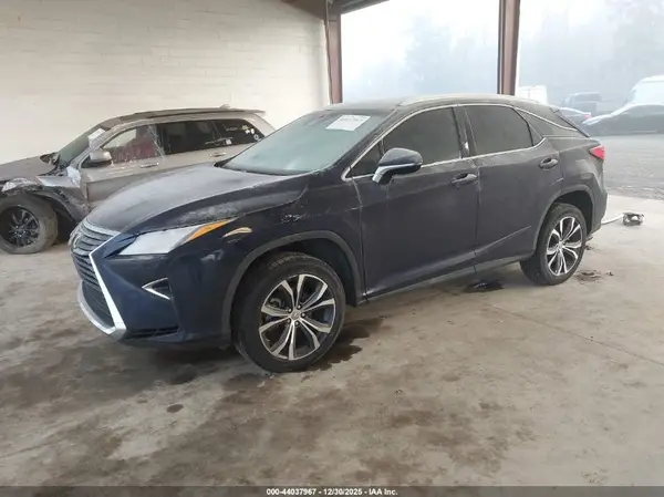 JTJBZMCA0H2019333 2017 LEXUS RX - Image 2