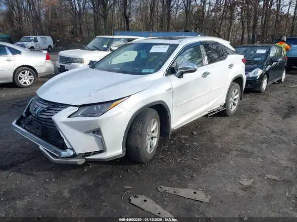 JTJBZMCA0H2025830 2017 LEXUS RX - Image 2