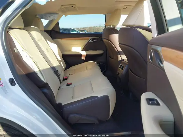 JTJBZMCA0K2039458 2019 LEXUS RX - Image 8