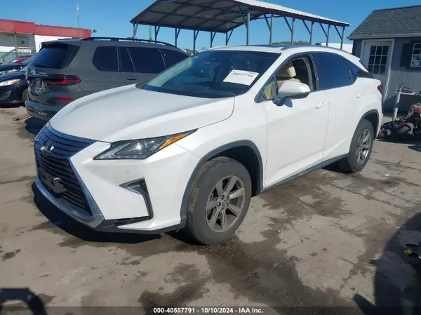 JTJBZMCA0K2041369 2019 LEXUS RX - Image 2