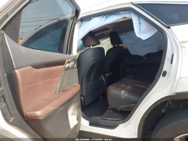 JTJBZMCA2H2017390 2017 LEXUS RX - Image 8