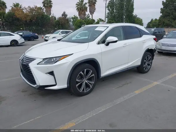 JTJBZMCA2H2028101 2017 LEXUS RX - Image 2