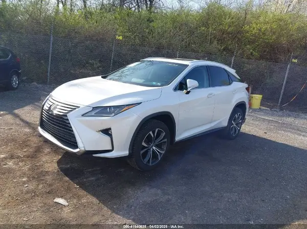 JTJBZMCA3H2020914 2017 LEXUS RX - Image 2