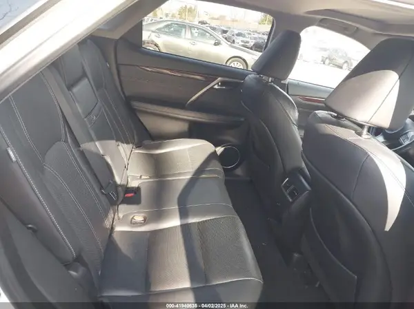JTJBZMCA3H2020914 2017 LEXUS RX - Image 8