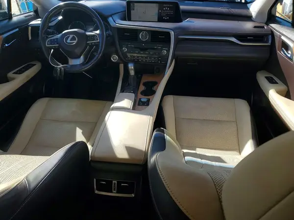 JTJBZMCA3H2022050 2017 LEXUS RX - Image 8