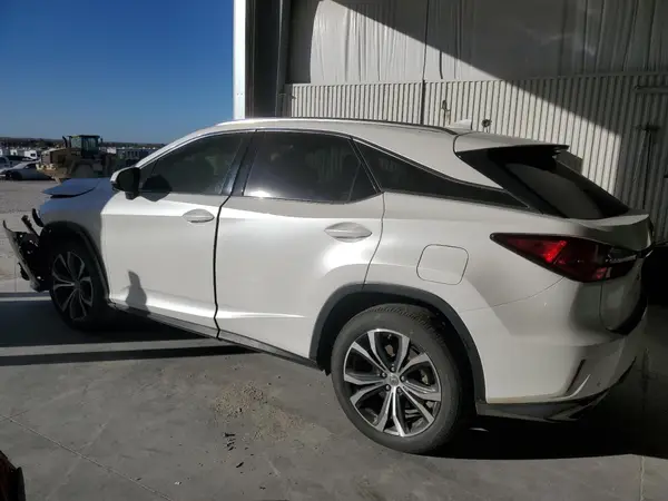 JTJBZMCA4G2000864 2016 LEXUS RX - Image 2