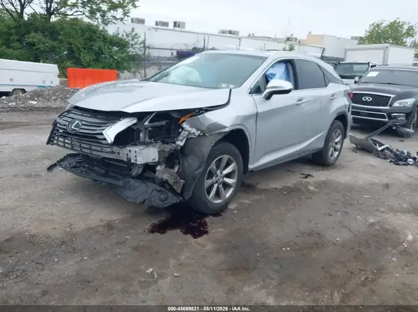 JTJBZMCA6J2034540 2018 LEXUS RX - Image 2