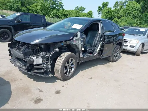 JTJBZMCA6K2040873 2019 LEXUS RX - Image 2