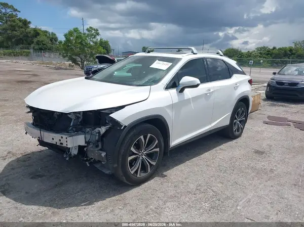 JTJBZMCA8K2041412 2019 LEXUS RX - Image 2