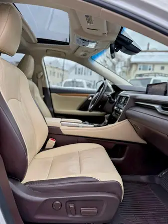 JTJBZMCA9H2015216 2017 LEXUS RX - Image 8